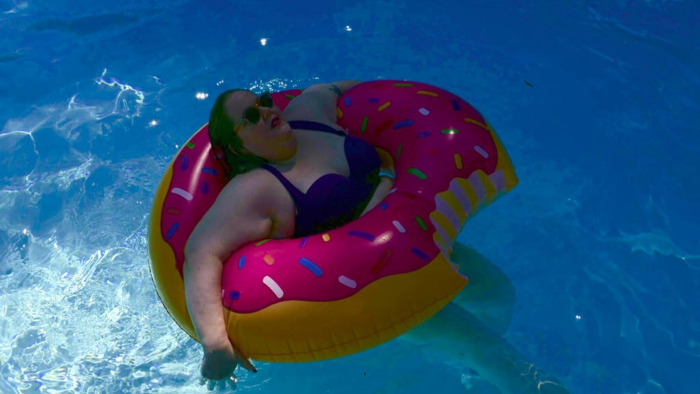 Your Fat Friend © TULL STORIES ALL RIGHTS RESERVED