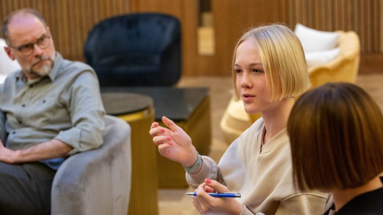 Riku, Ones to Watch 2024, asks questions at a BAFTA roundtable