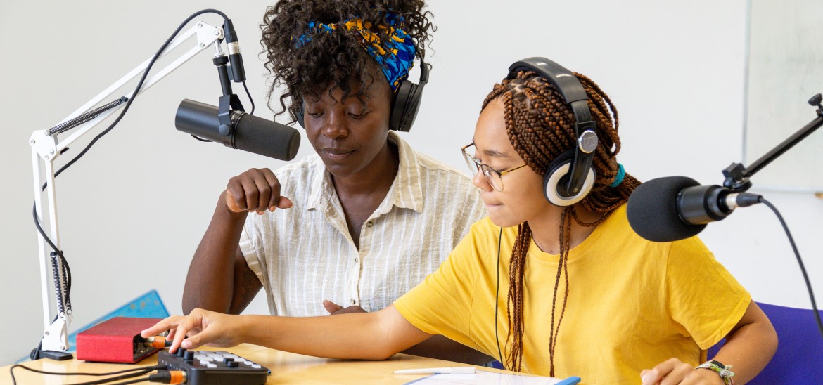 Thumbnail image for the GIF: Sound It Out training session