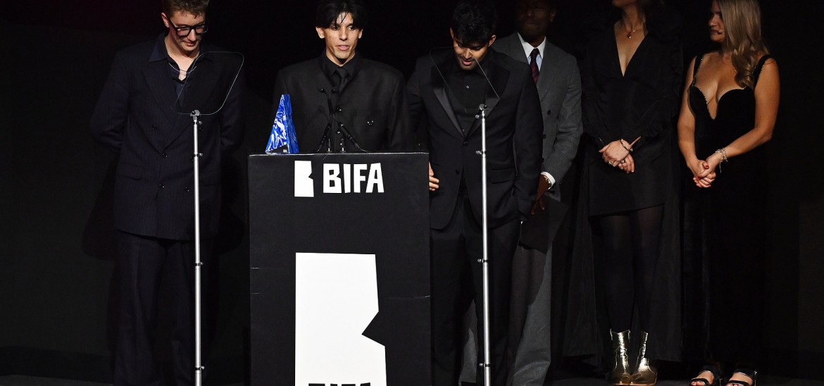 Luís Hindman receiving his BIFA