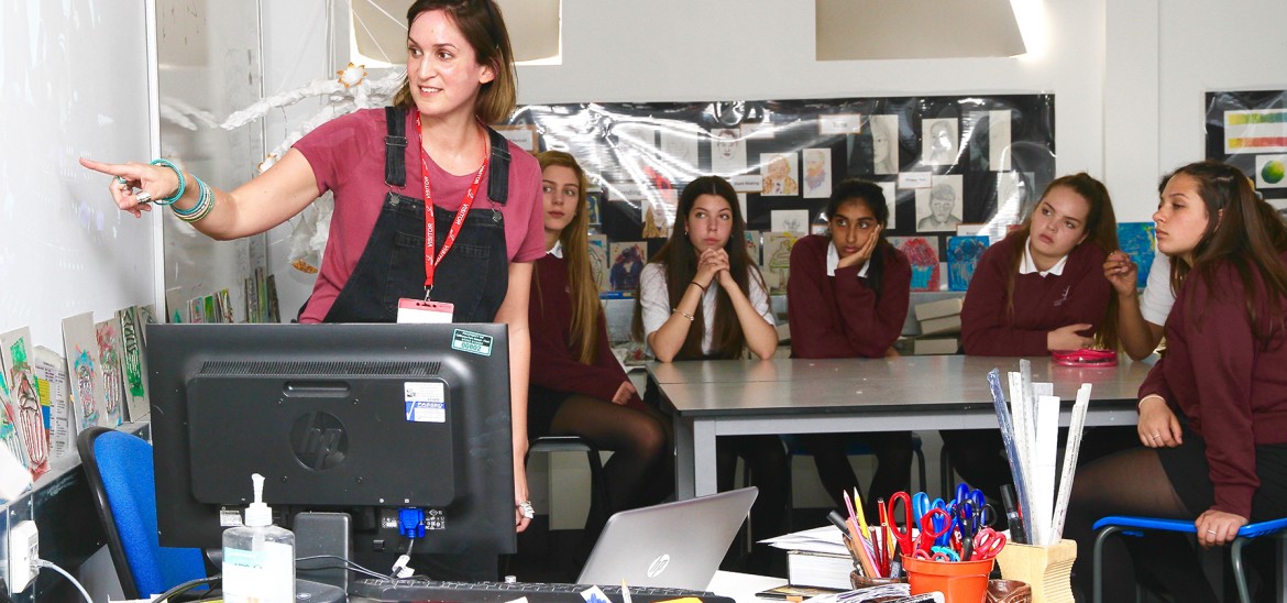 Lydia Fry, Art Director, with students at Calthorpe Park School