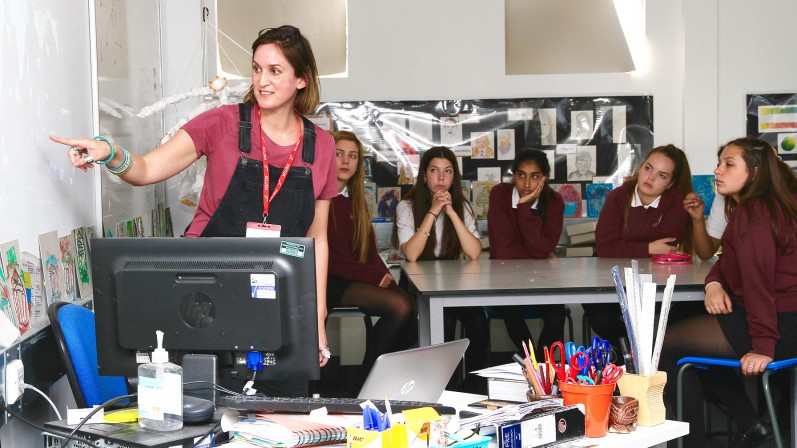 Lydia Fry, Art Director, with students at Calthorpe Park School