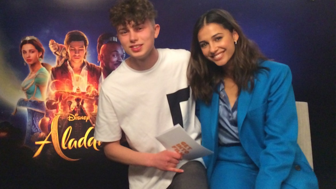 'Princess Jasmine' Naomi Scott and reporter Ewan discuss Aladdin