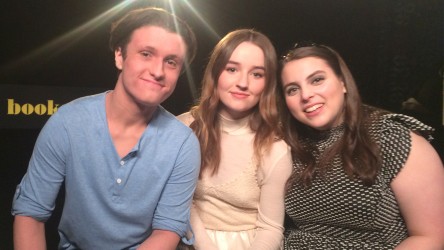 Reporter Cai with Booksmart co-stars Kaitlyn Dever and Beanie Feldstein