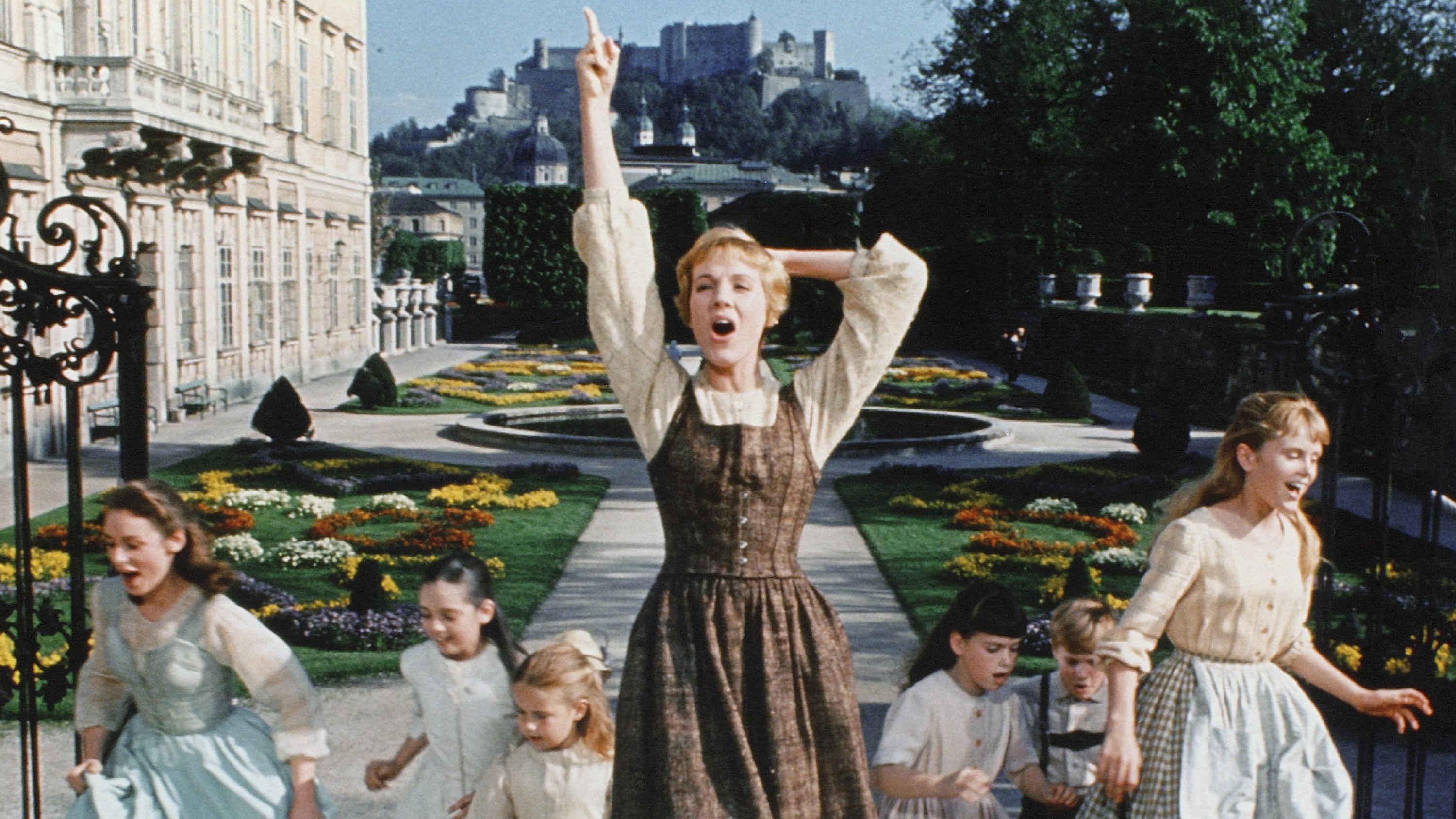 A film guide that looks at The Sound of Music (1965) thumbnail