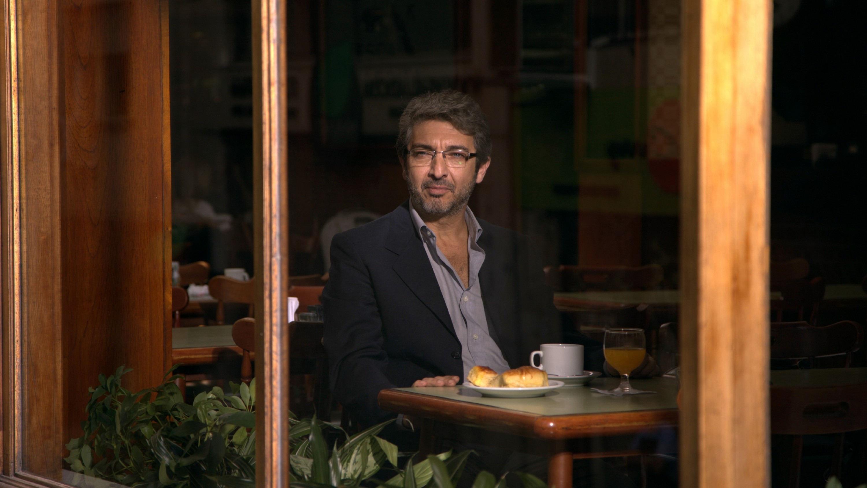 A film guide that looks at Wild Tales (2013), exploring the subject of stor