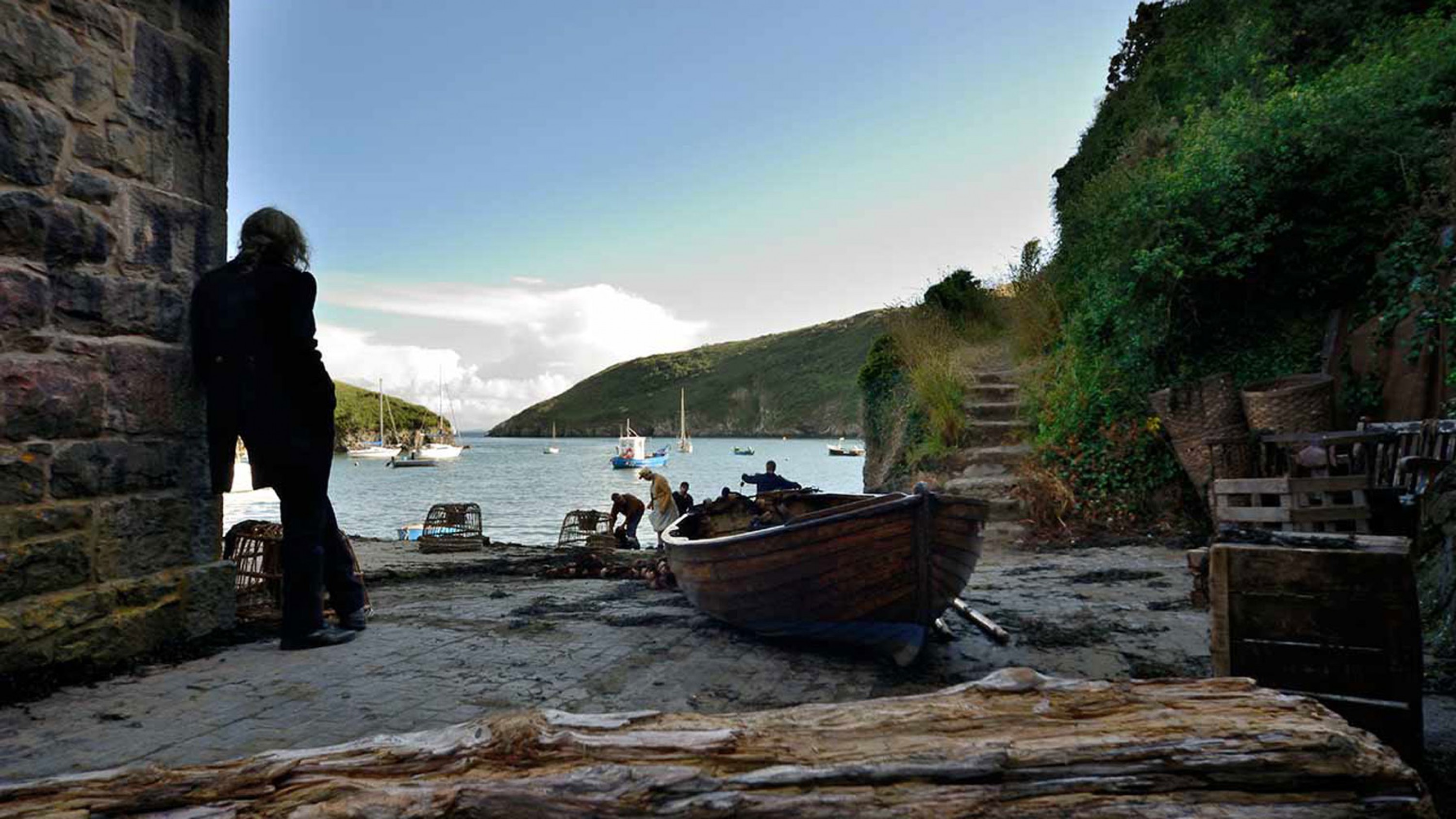 A film guide that looks at Under Milk Wood (2015), exploring its key topics