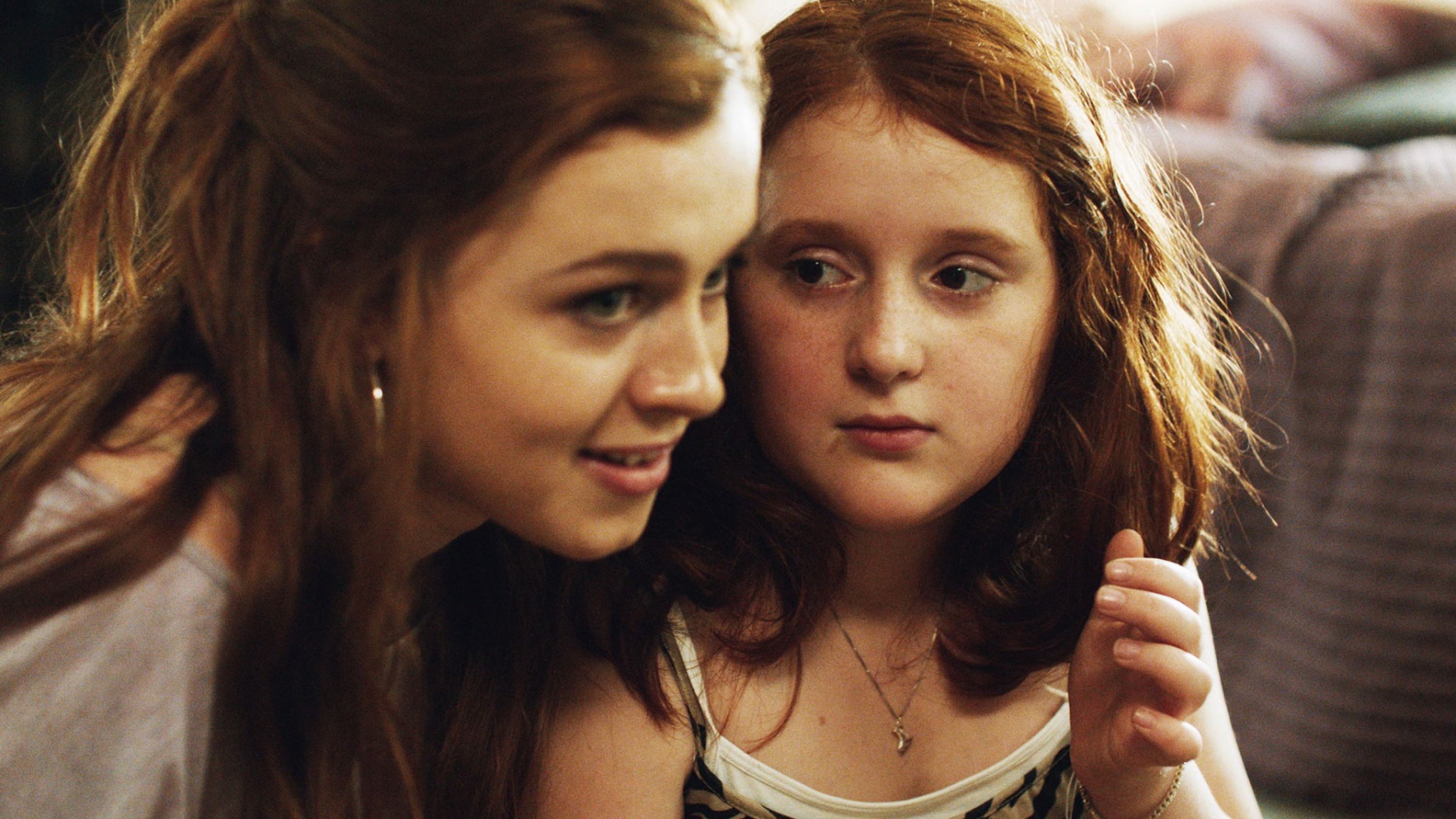 A film guide that looks at My Skinny Sister (2015), exploring its key topic