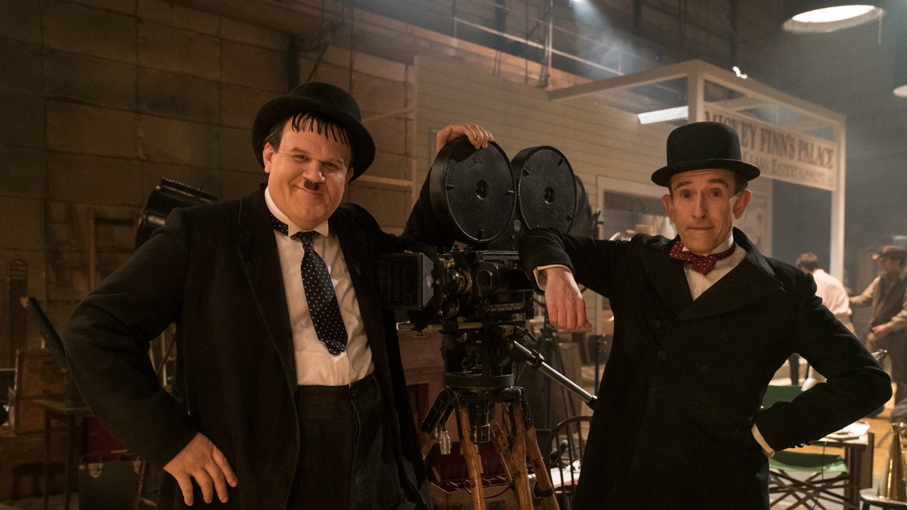 A film guide that looks at Stan & Ollie (2018), exploring its key topics an
