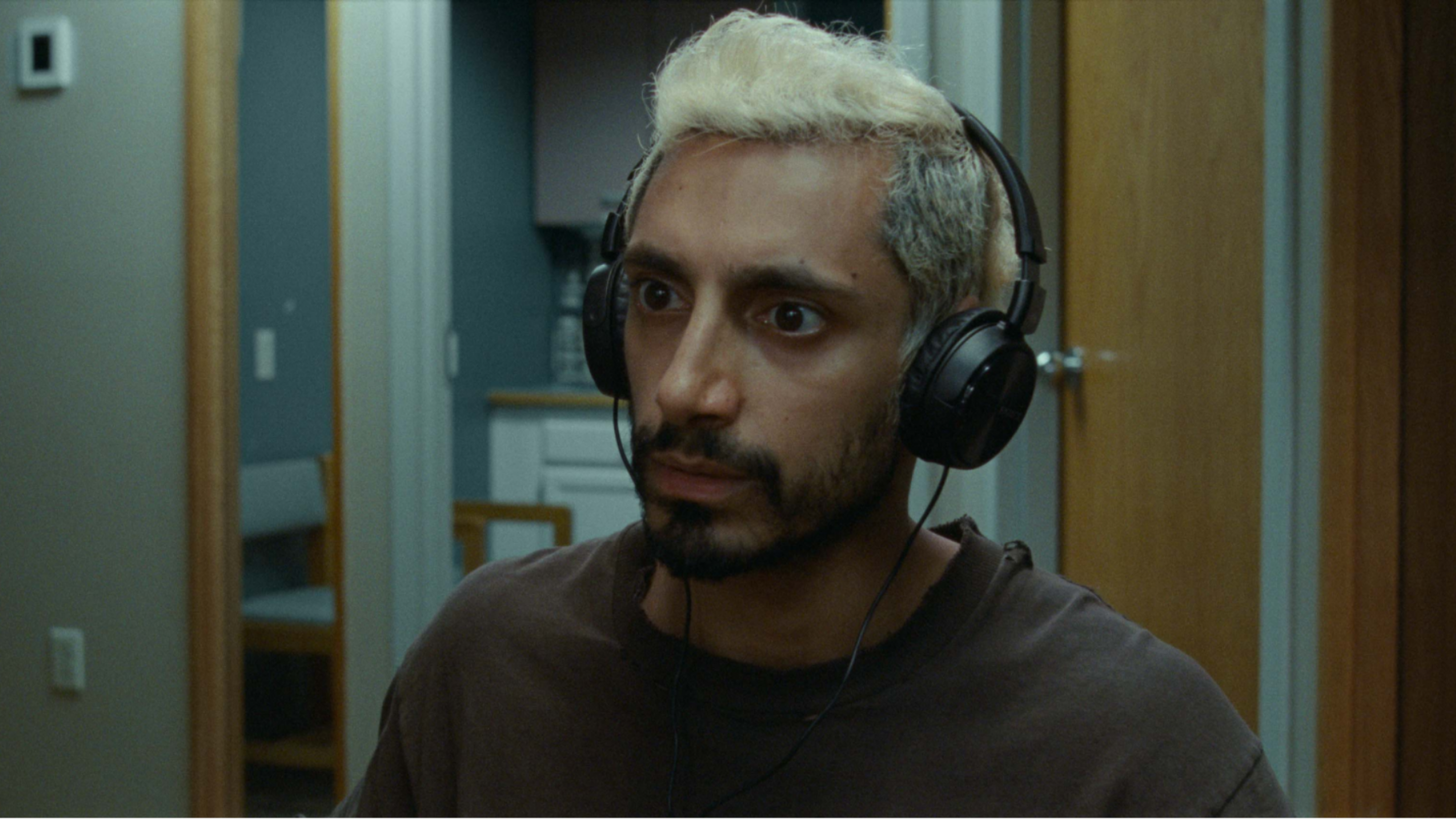 A film guide that looks at Sound of Metal (2019), exploring its key topics 