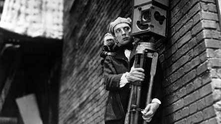 A film guide that looks at The Cameraman (1928), exploring its key topics a