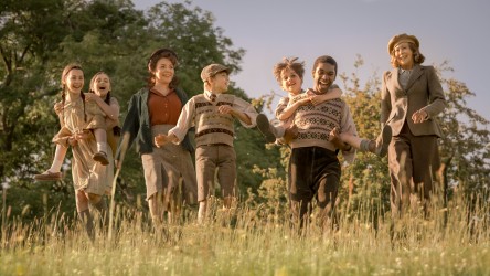 film articles 2022 The Railway Children Return