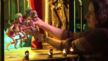 Backstage tour of The Pirates! In An Adventure With Scientists sets. thumbn