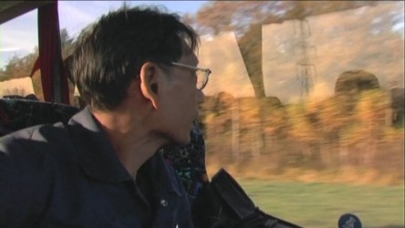 The families see England's landscape for the first time. thumbnail