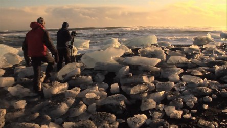 An intro to the Extreme Ice Survey Team & the media debate on the climate. 