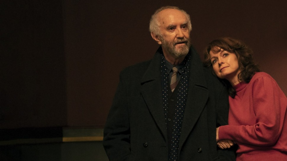 A film guide that looks at Save the Cinema (2022), exploring the importance