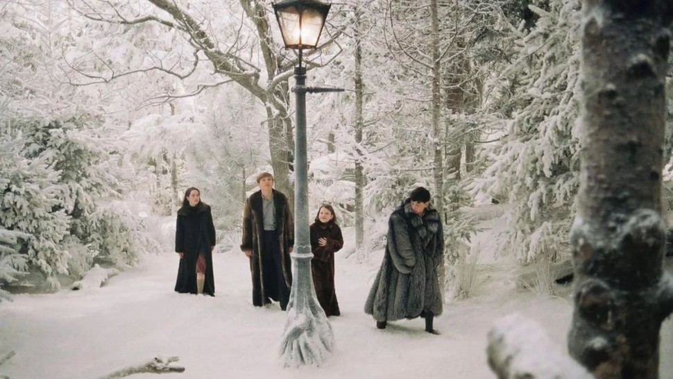 A film guide on 'The Chronicles of Narnia: The Lion, The Witch and The Ward
