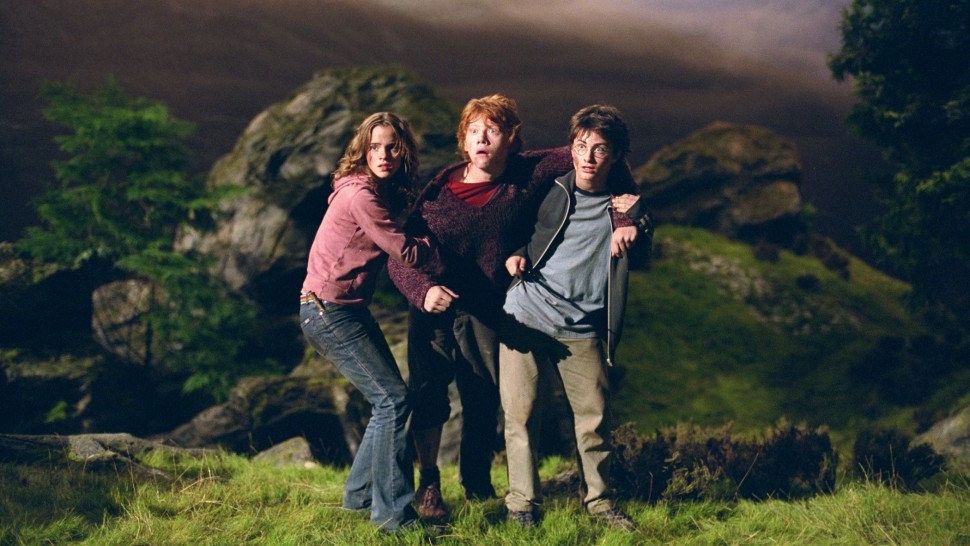 A film guide that looks at Harry Potter and the Prisoner of Azkaban (2004),