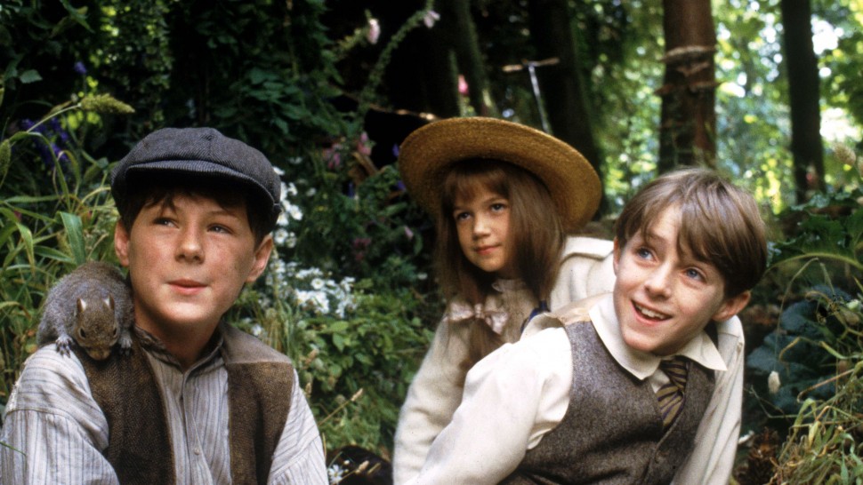 A film guide on The Secret Garden (1993). thumbnail