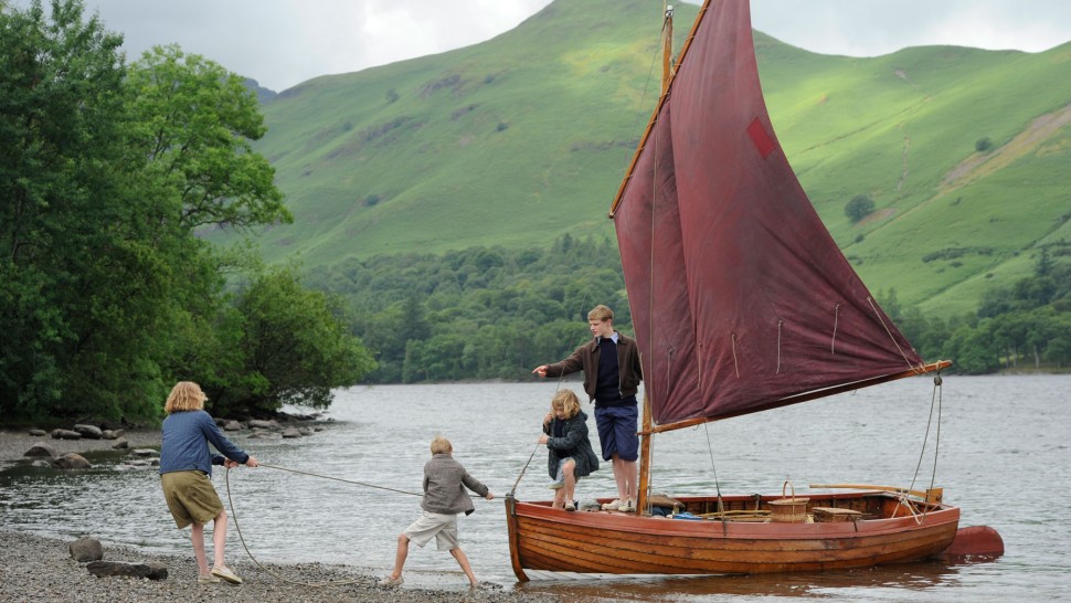 A film guide that looks at Swallows and Amazons (2016), exploring its key t