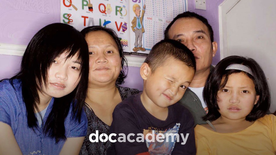 A four-unit lesson plan for English (with clips) about a family of Burmese 