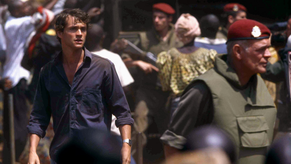 Film Shooting Dogs Into Film