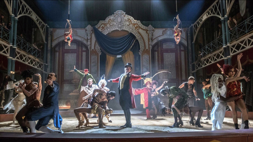 Film The Greatest Showman Into Film